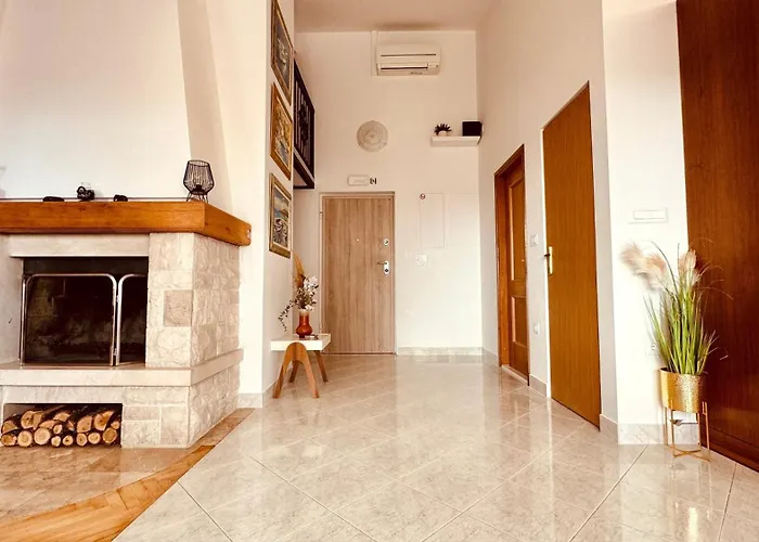 With A Parking Space - 23263 *