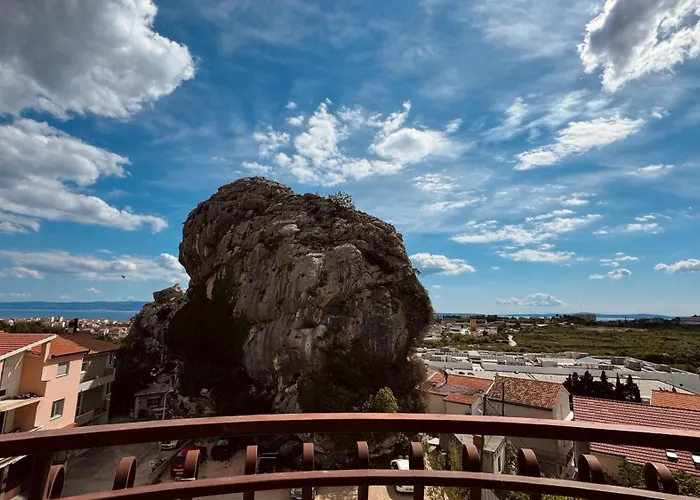 With A Parking Space - 23263 Split